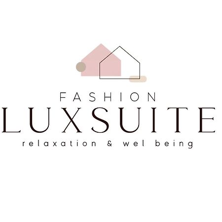 Lux Suite Taranto Bagian luar foto