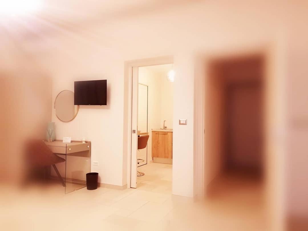 Lux Suite Taranto Bagian luar foto